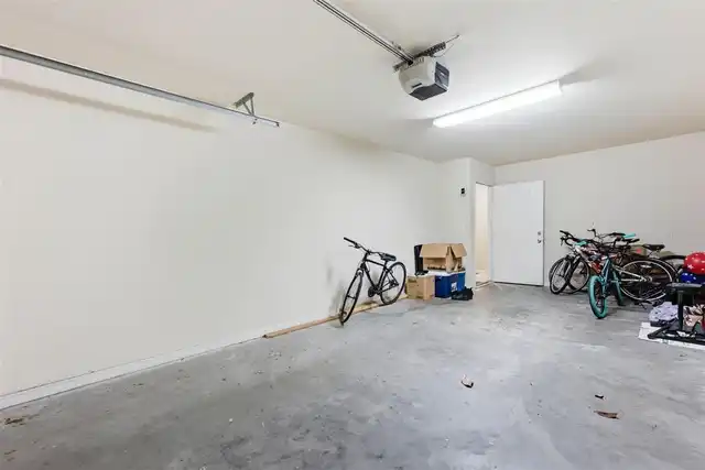 Listing Photo 27