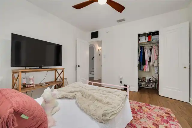 Listing Photo 15