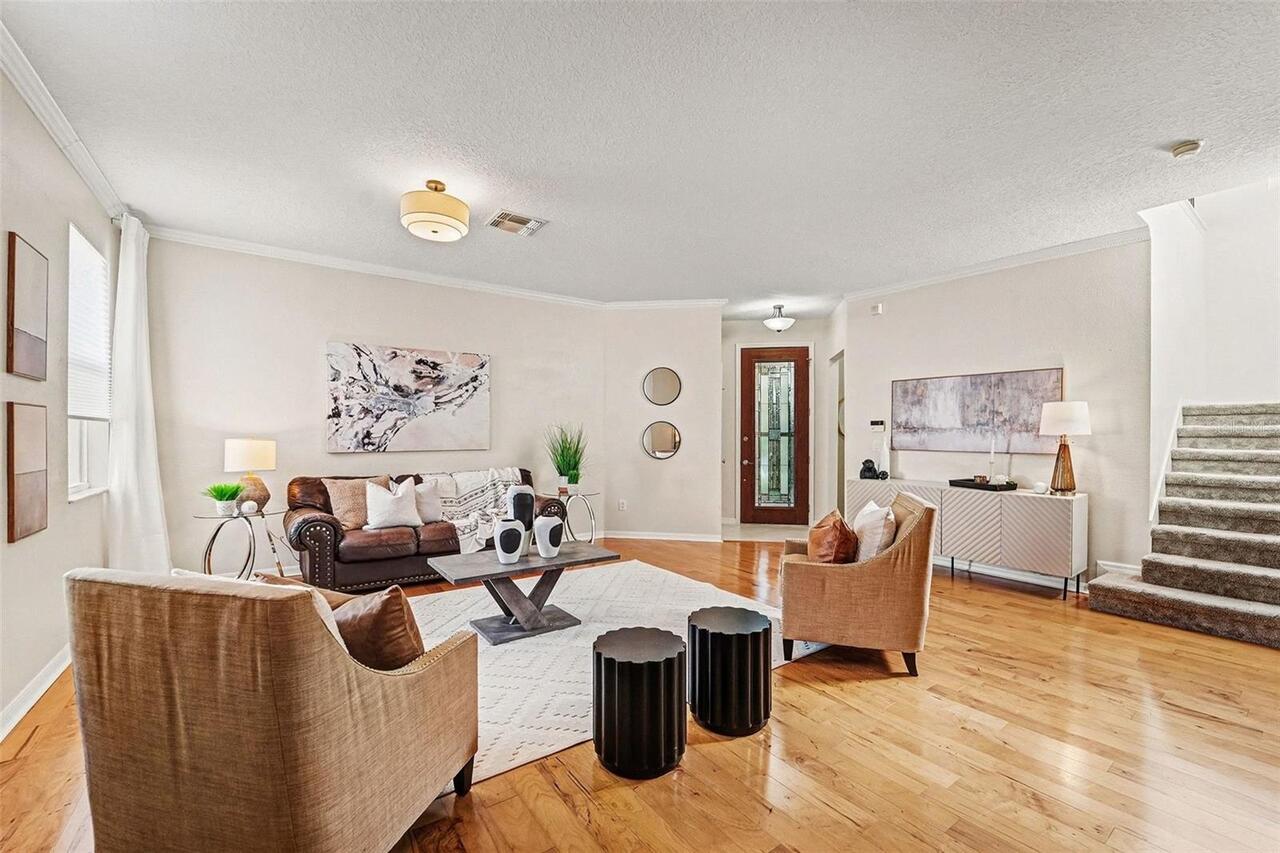 Listing Photo 9