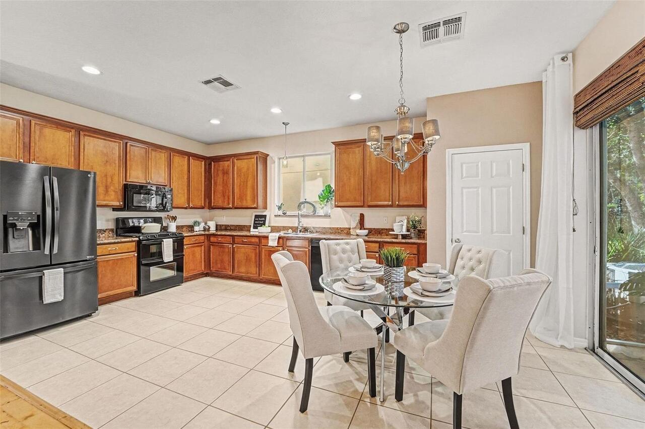 Listing Photo 15