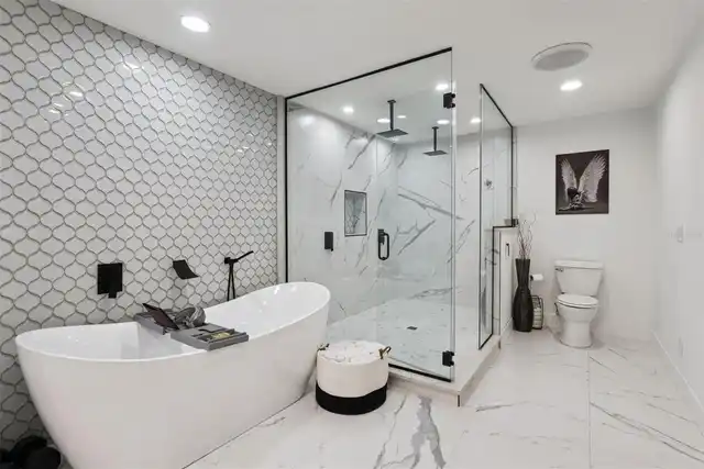 Listing Photo 37