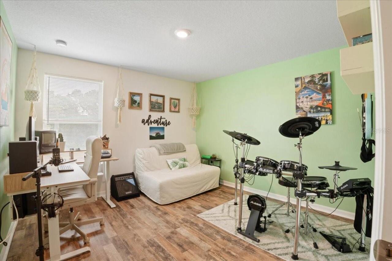 Listing Photo 23