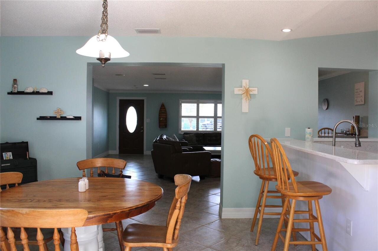 Listing Photo 14