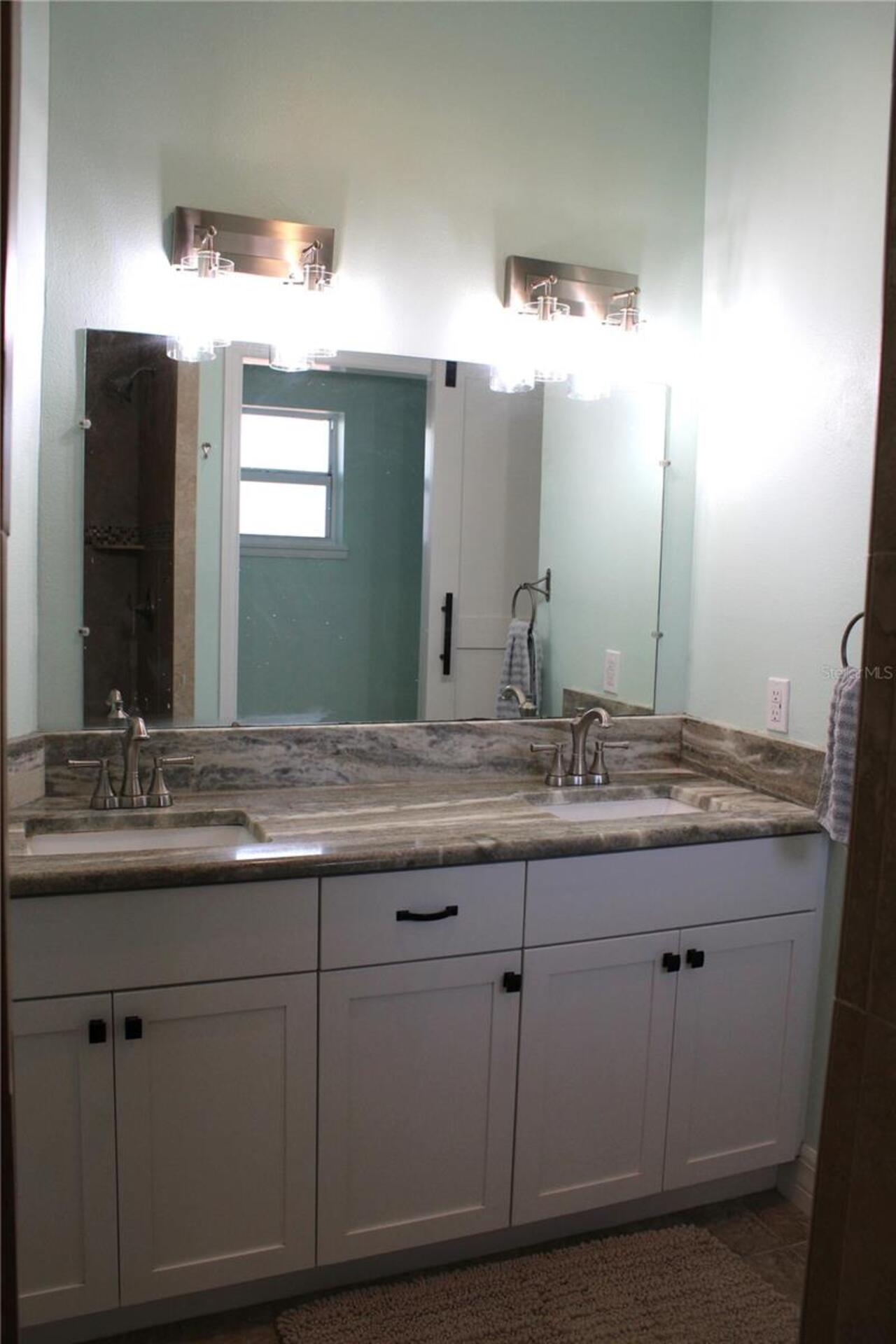 Listing Photo 34