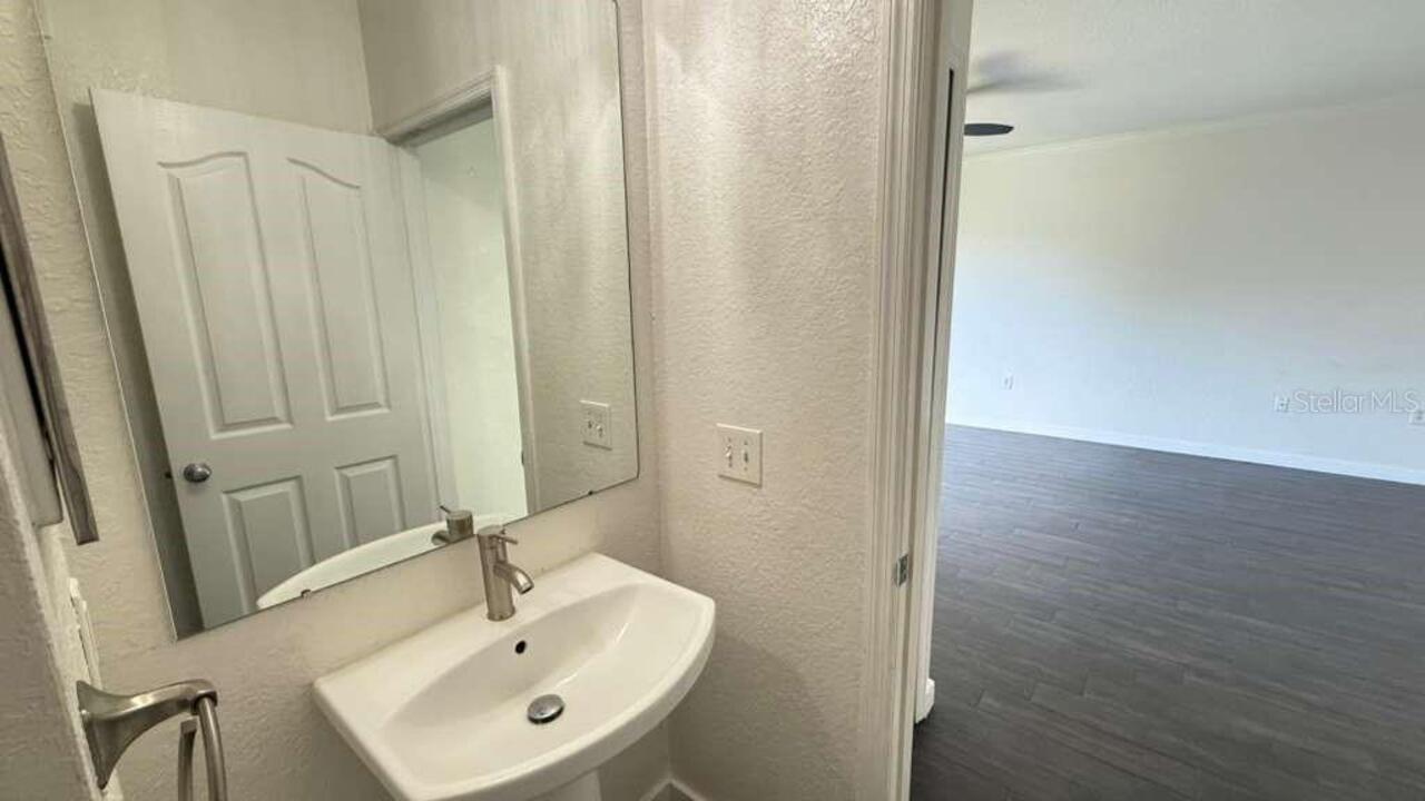 Listing Photo 32