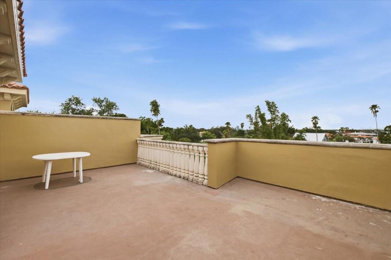 Listing Photo 43