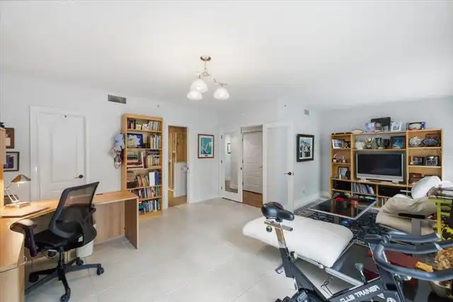 Listing Photo 34
