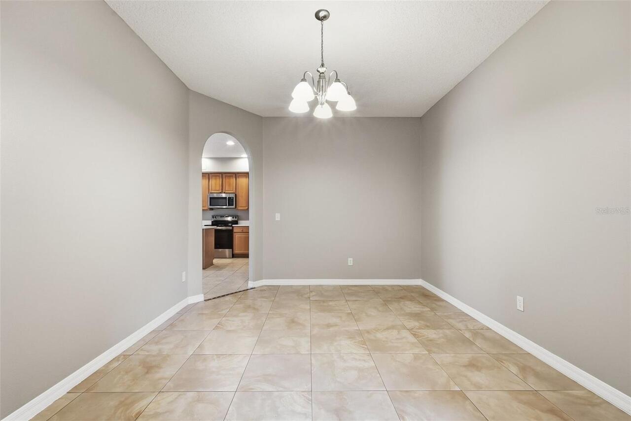 Listing Photo 9