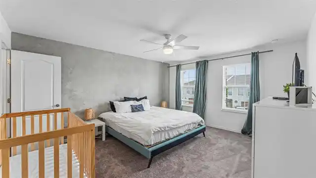 Listing Photo 15