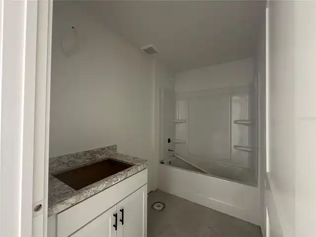 Listing Photo 20