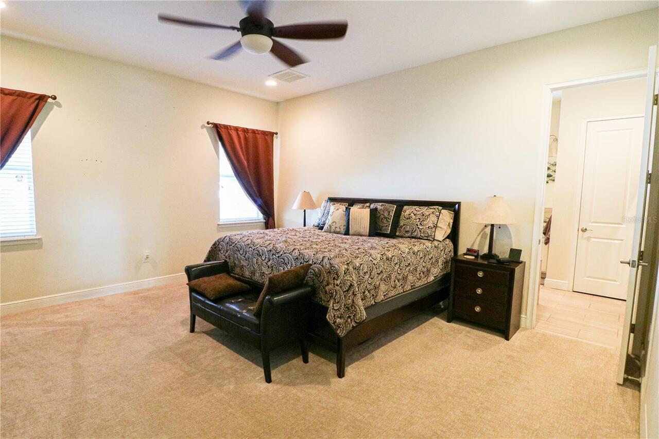 Listing Photo 9