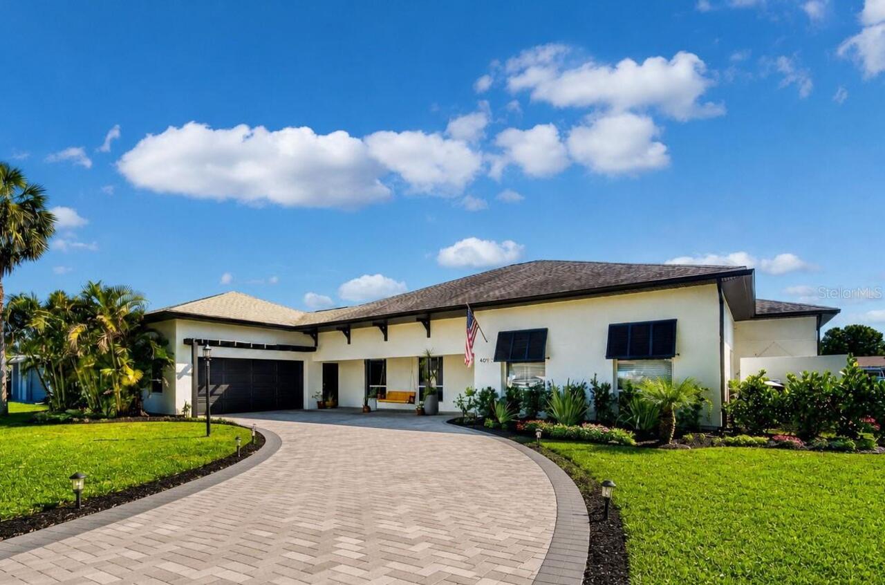 St Petersburg Real Estate