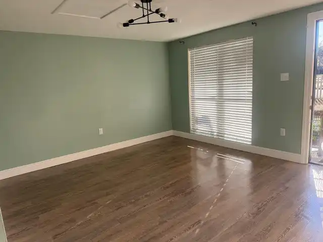 Listing Photo 16