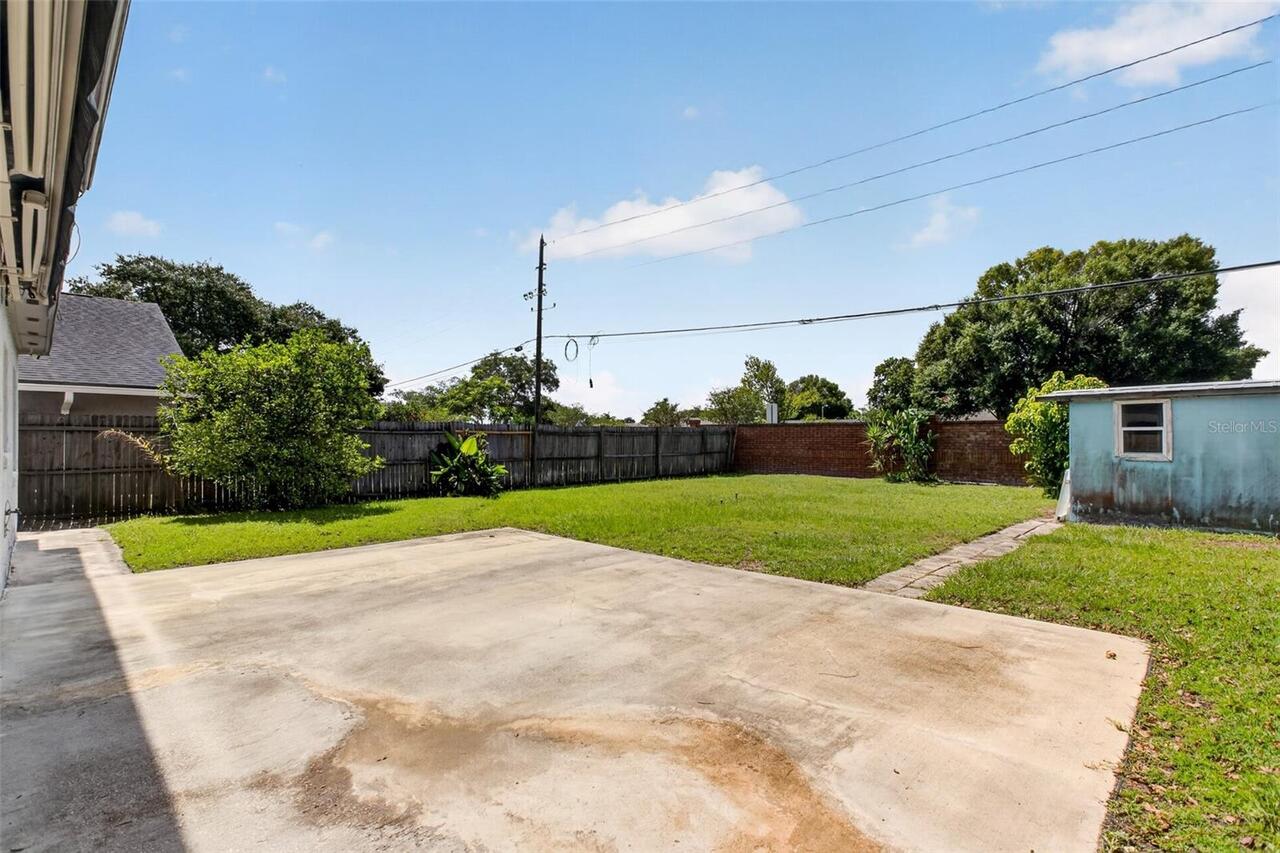 Listing Photo 8