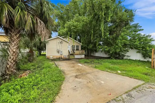 Listing Photo 17