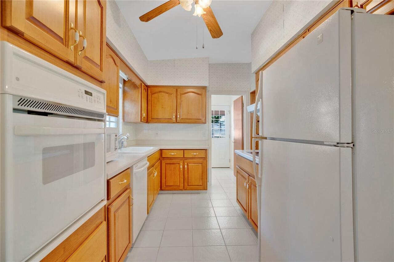Listing Photo 10