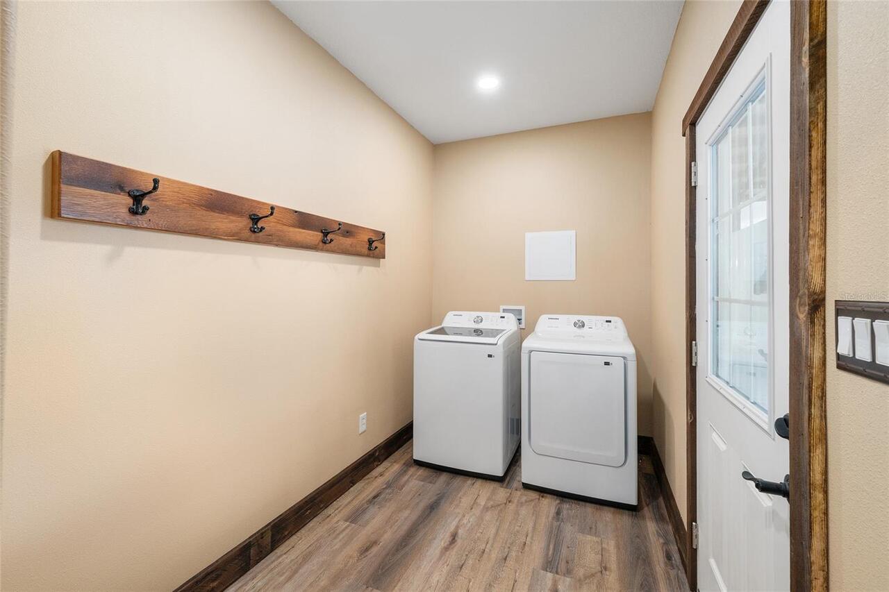 Listing Photo 22