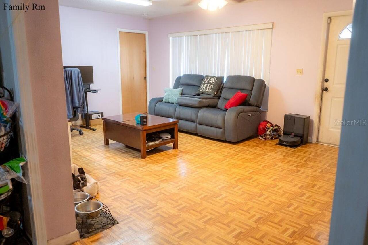 Listing Photo 7