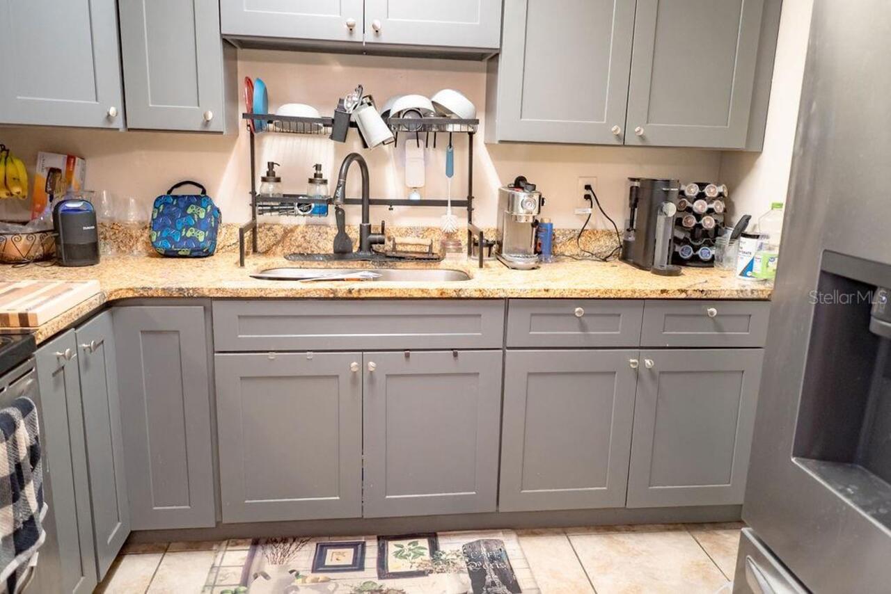 Listing Photo 11