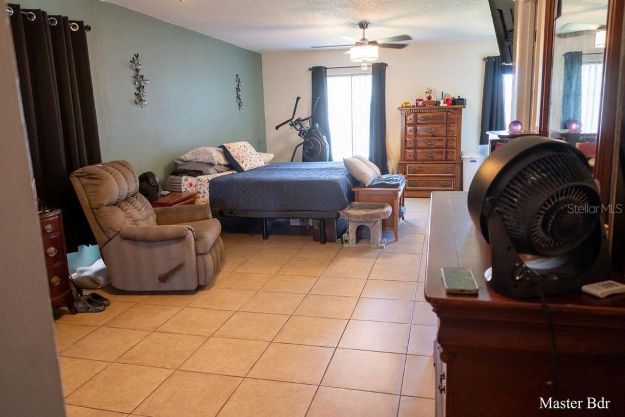 Listing Photo 15