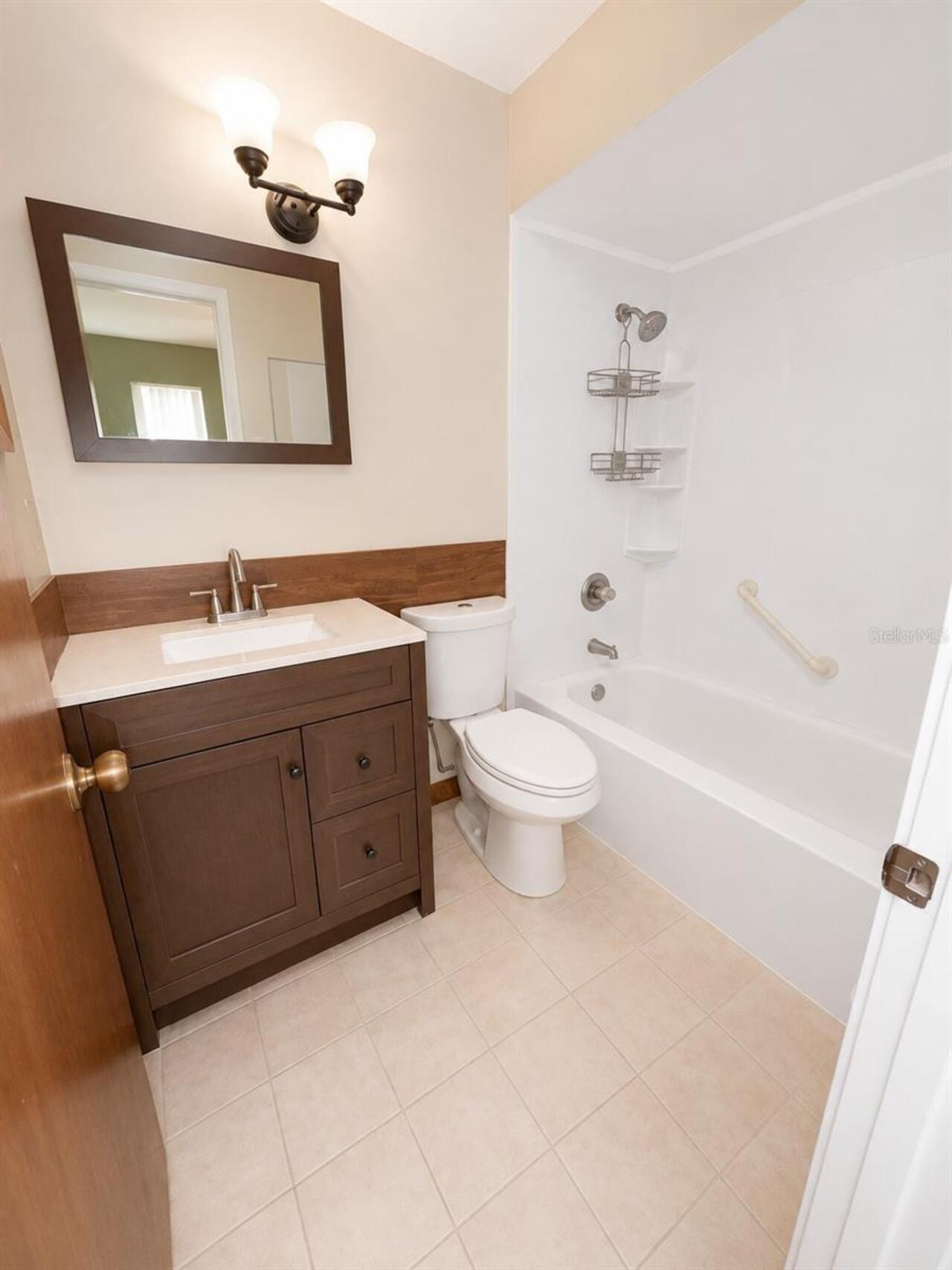 Listing Photo 15