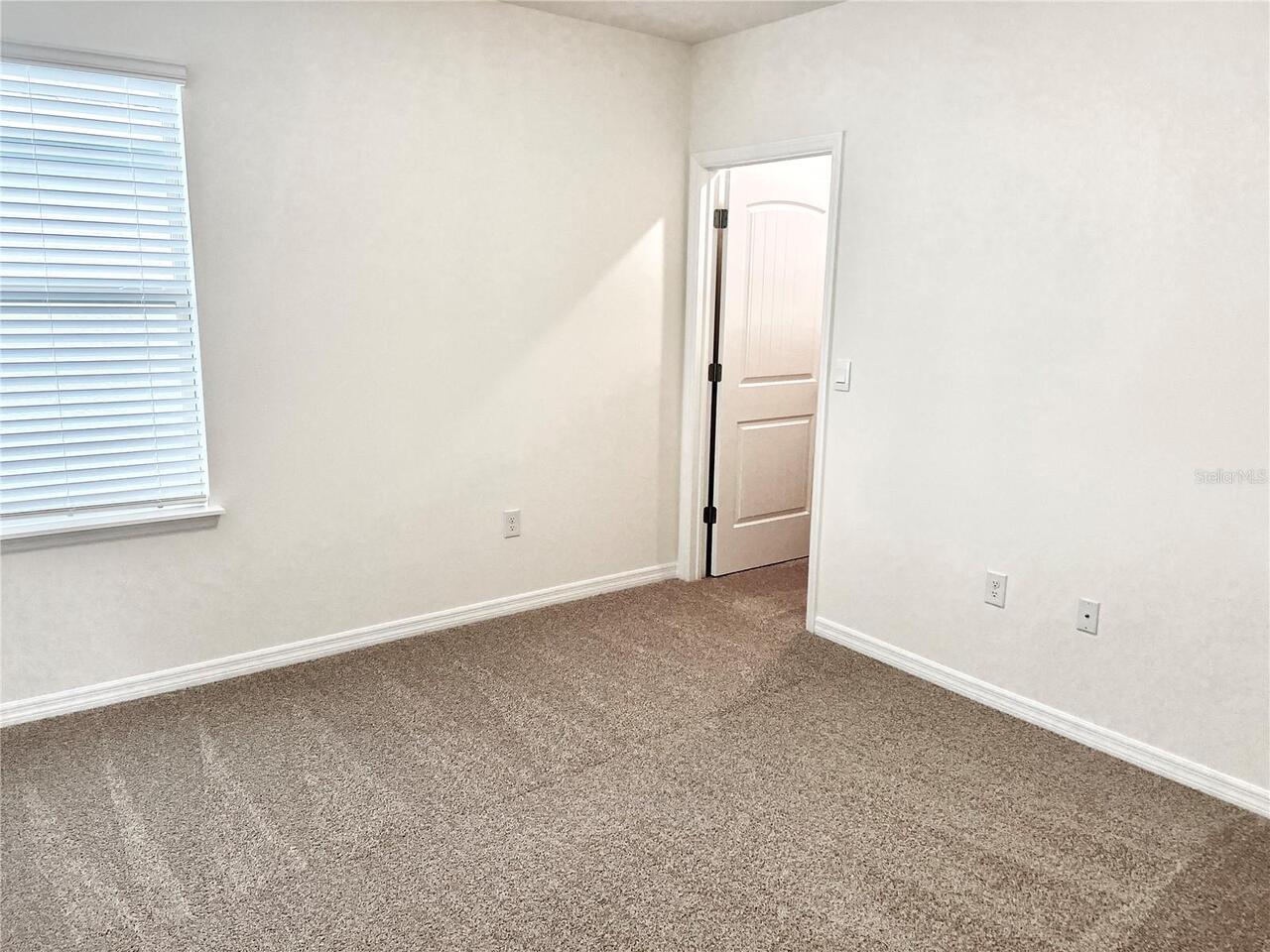 Listing Photo 38