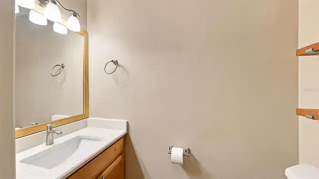Listing Photo 22