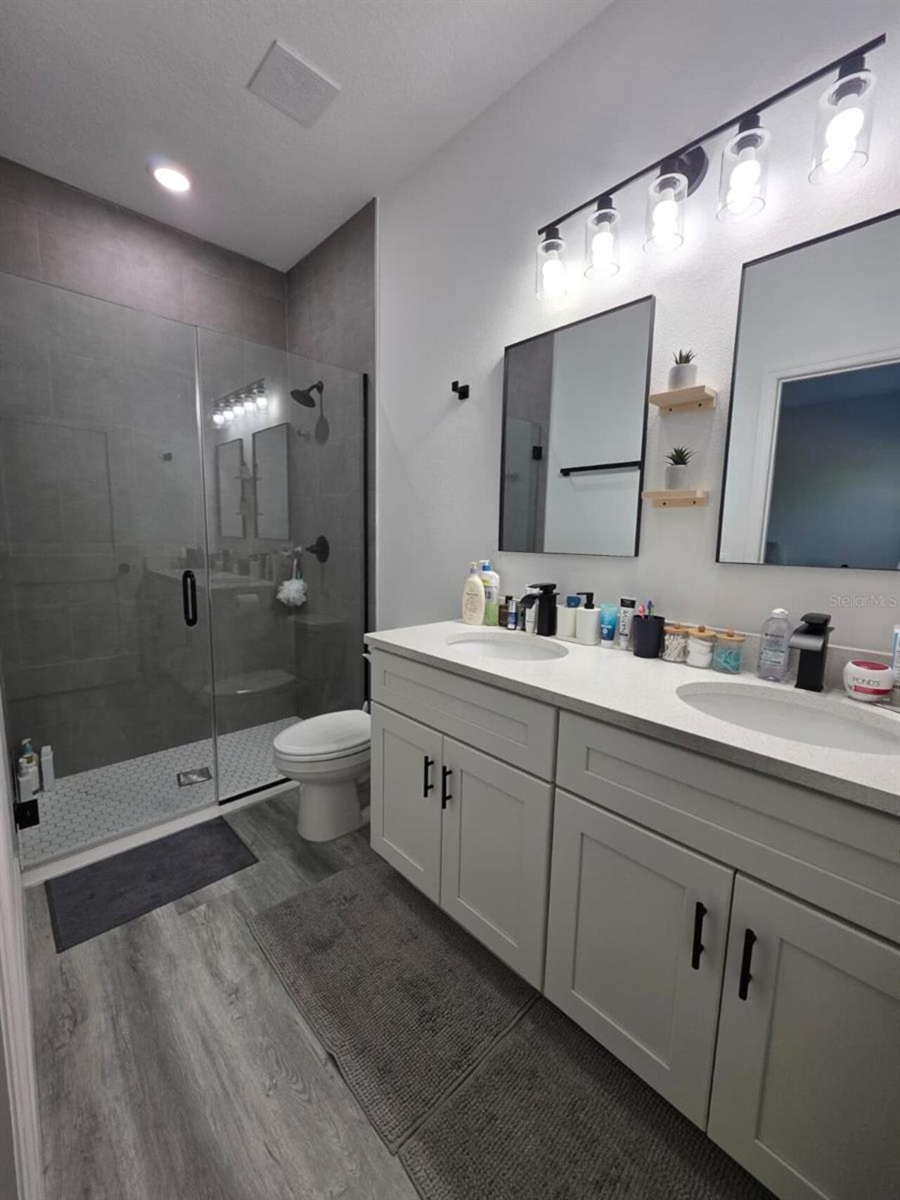 Listing Photo 18