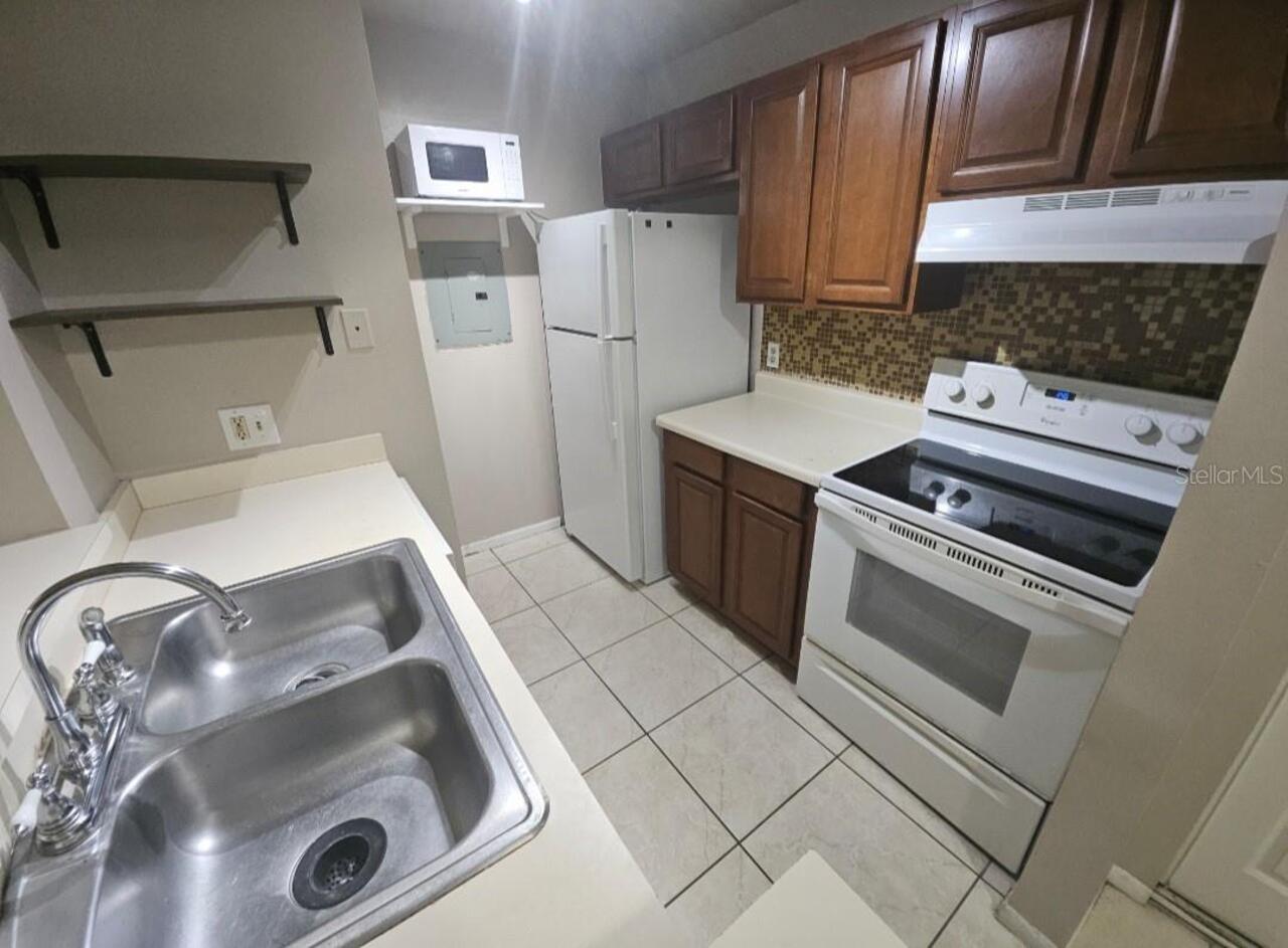 Listing Photo 7