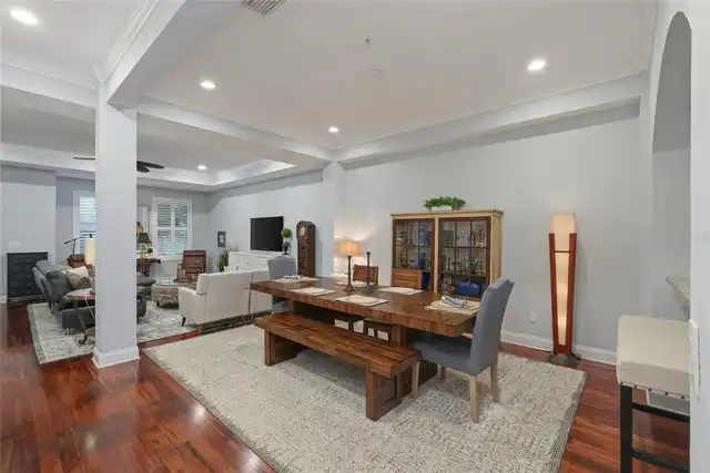 Listing Photo 11