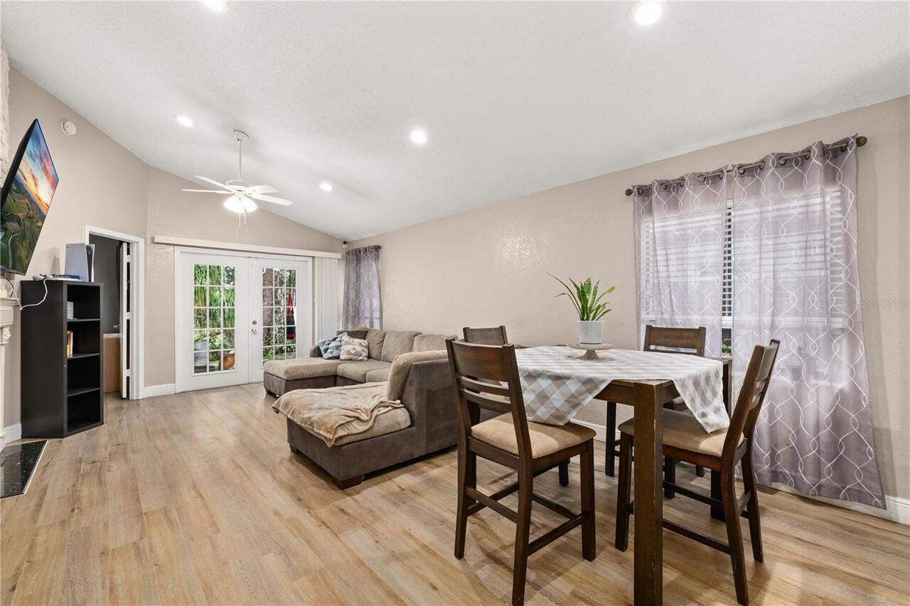 Listing Photo 9