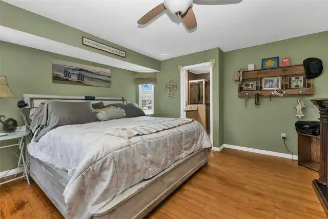 Listing Photo 18