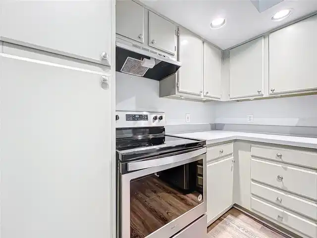 Listing Photo 21