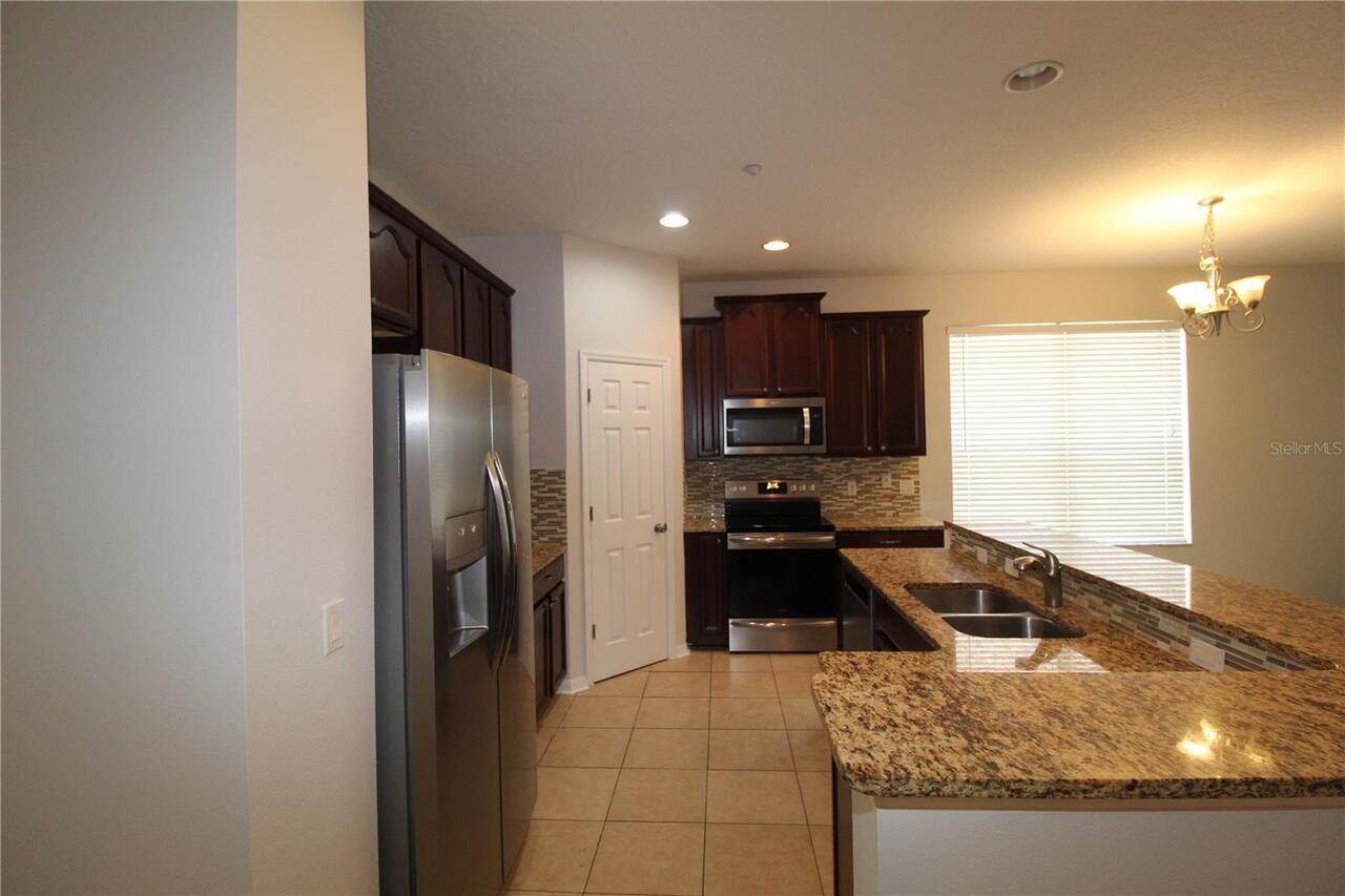 Listing Photo 7