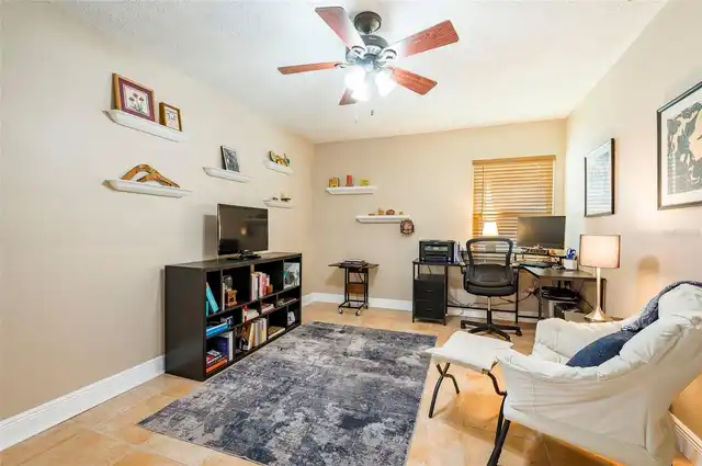 Listing Photo 23