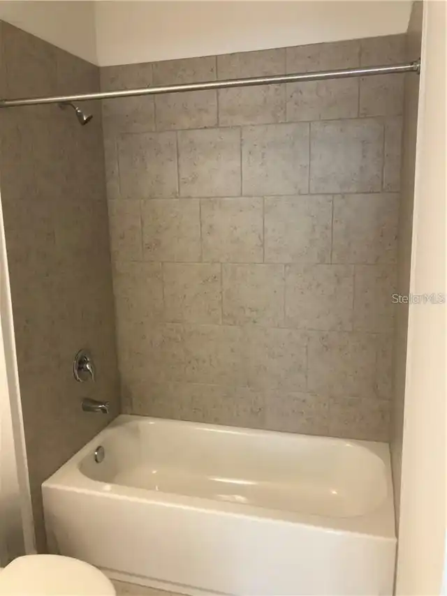 Listing Photo 7
