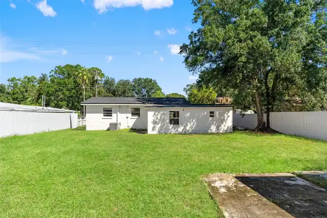 Listing Photo 25