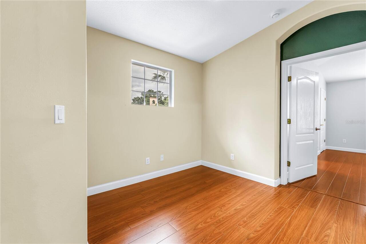 Listing Photo 25