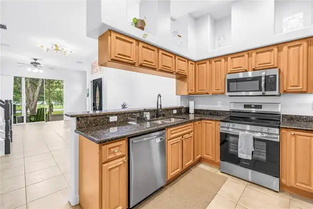 Listing Photo 17