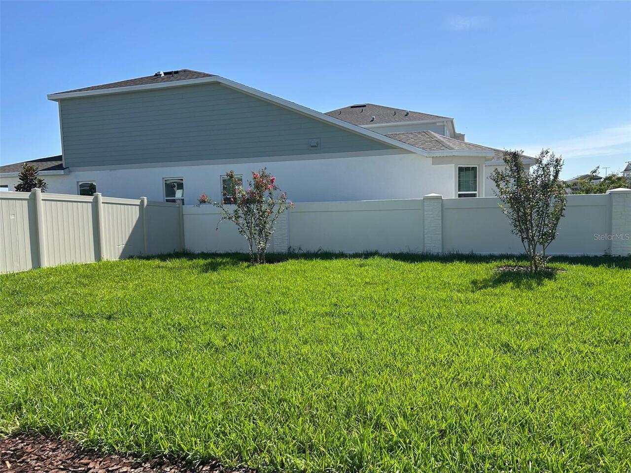Listing Photo 6