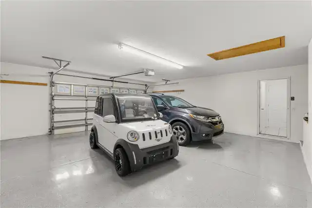Listing Photo 37