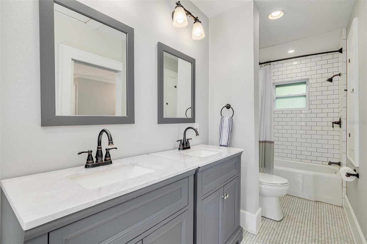 Listing Photo 18