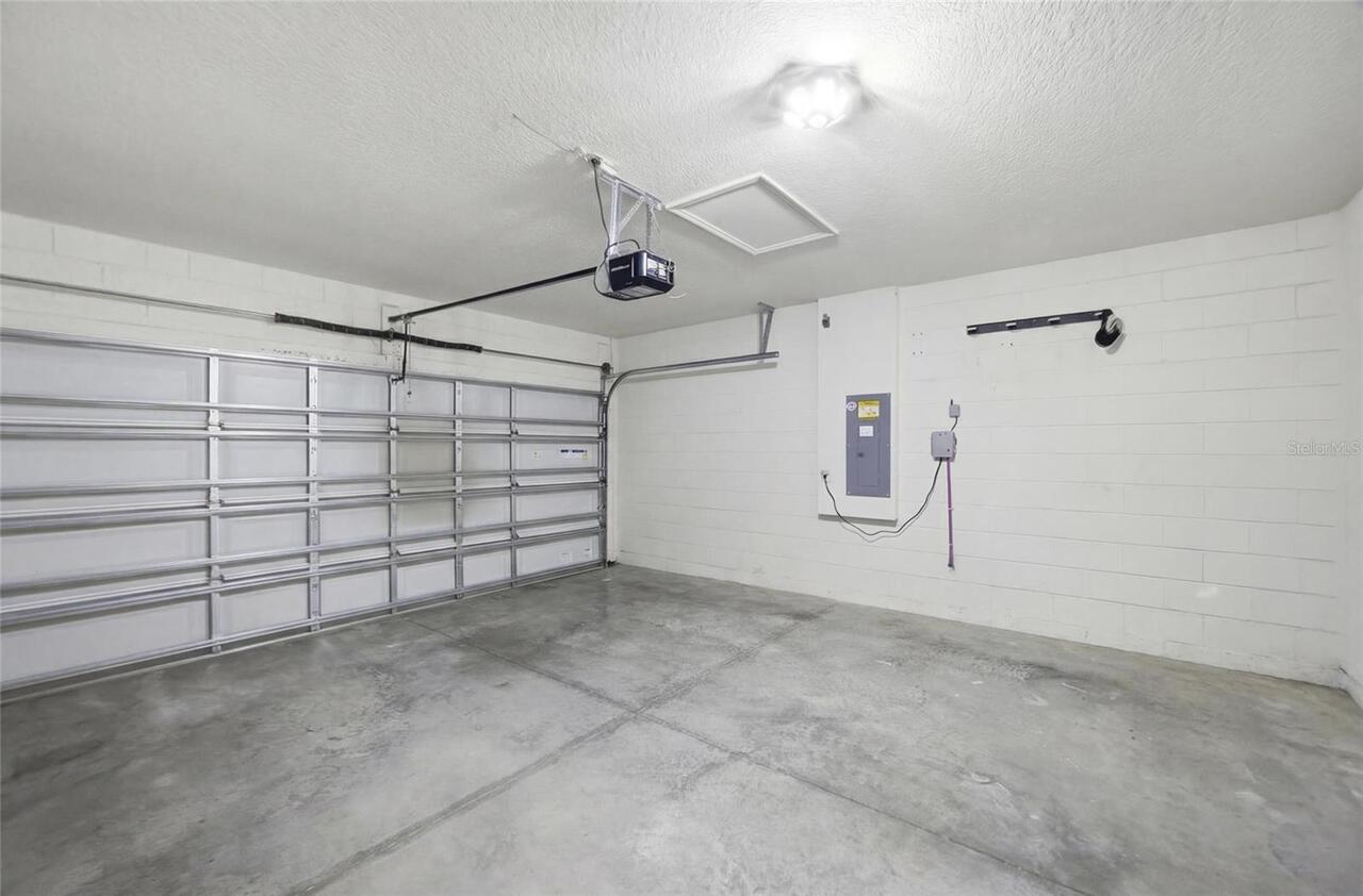 Listing Photo 24