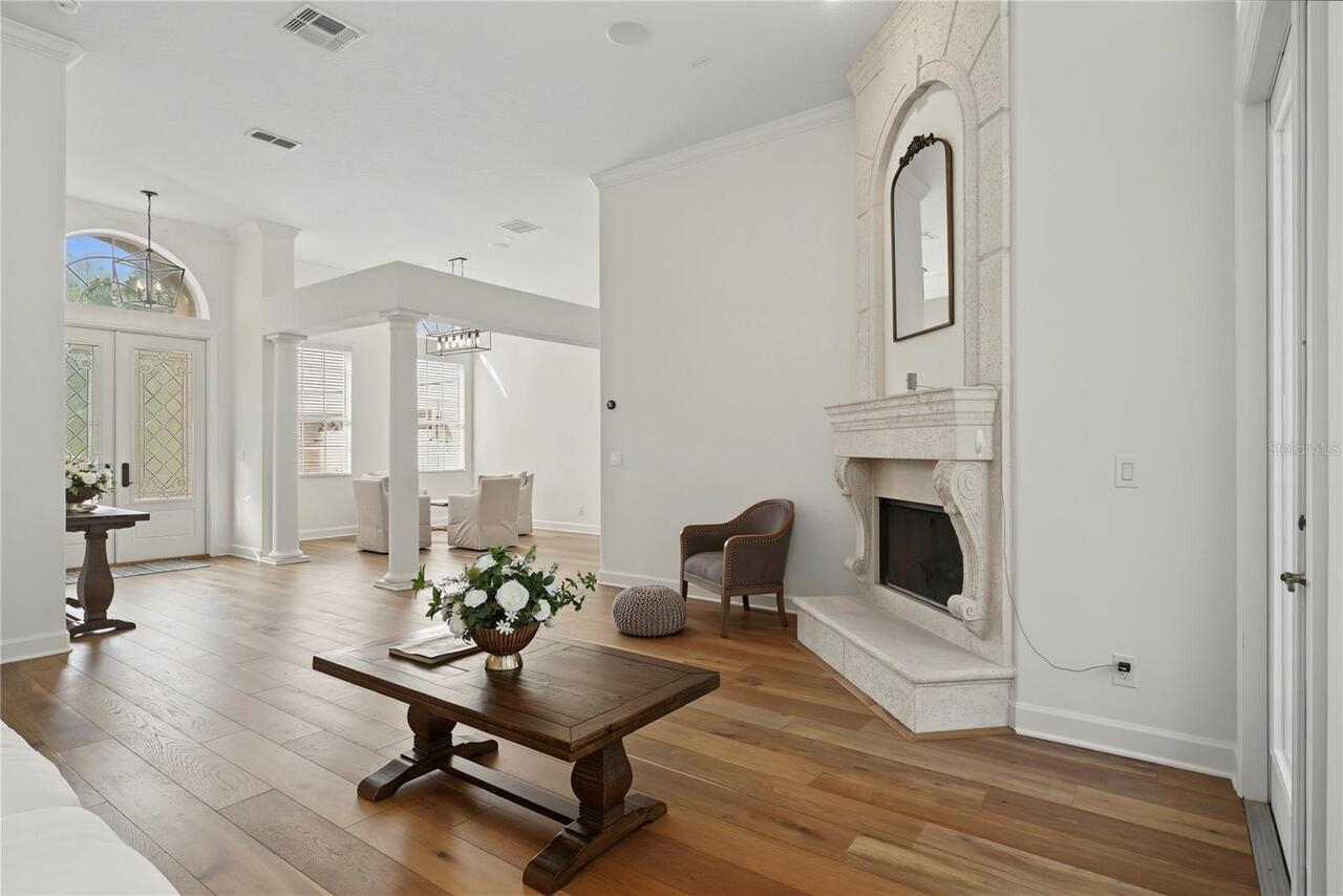 Listing Photo 10