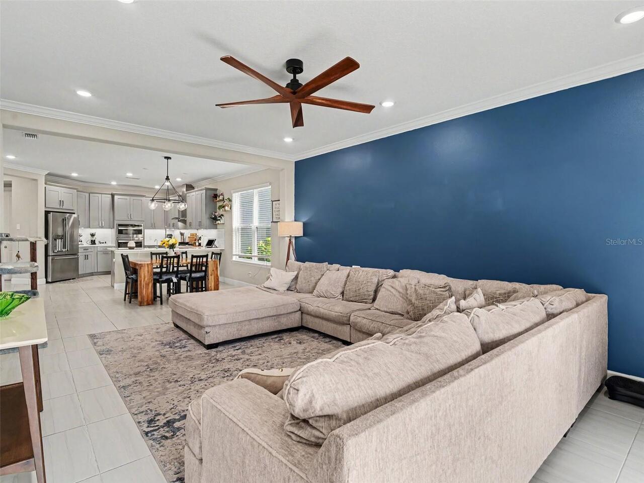 Listing Photo 10