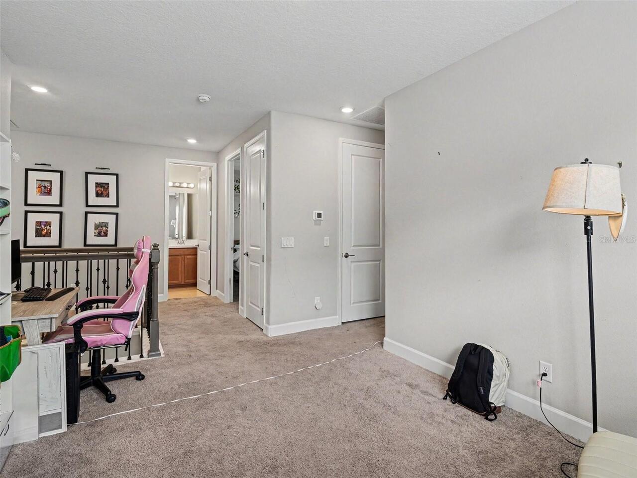 Listing Photo 17
