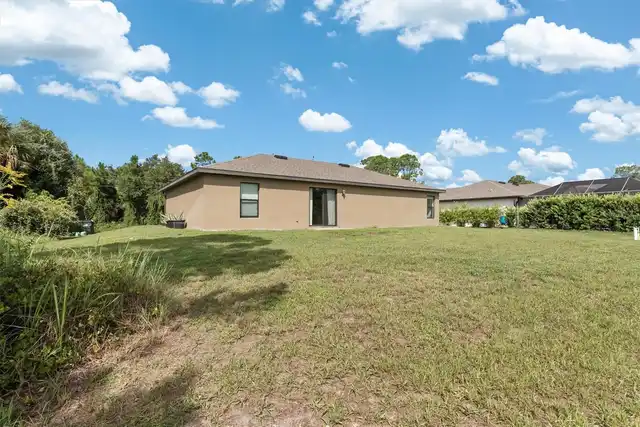 Listing Photo 21