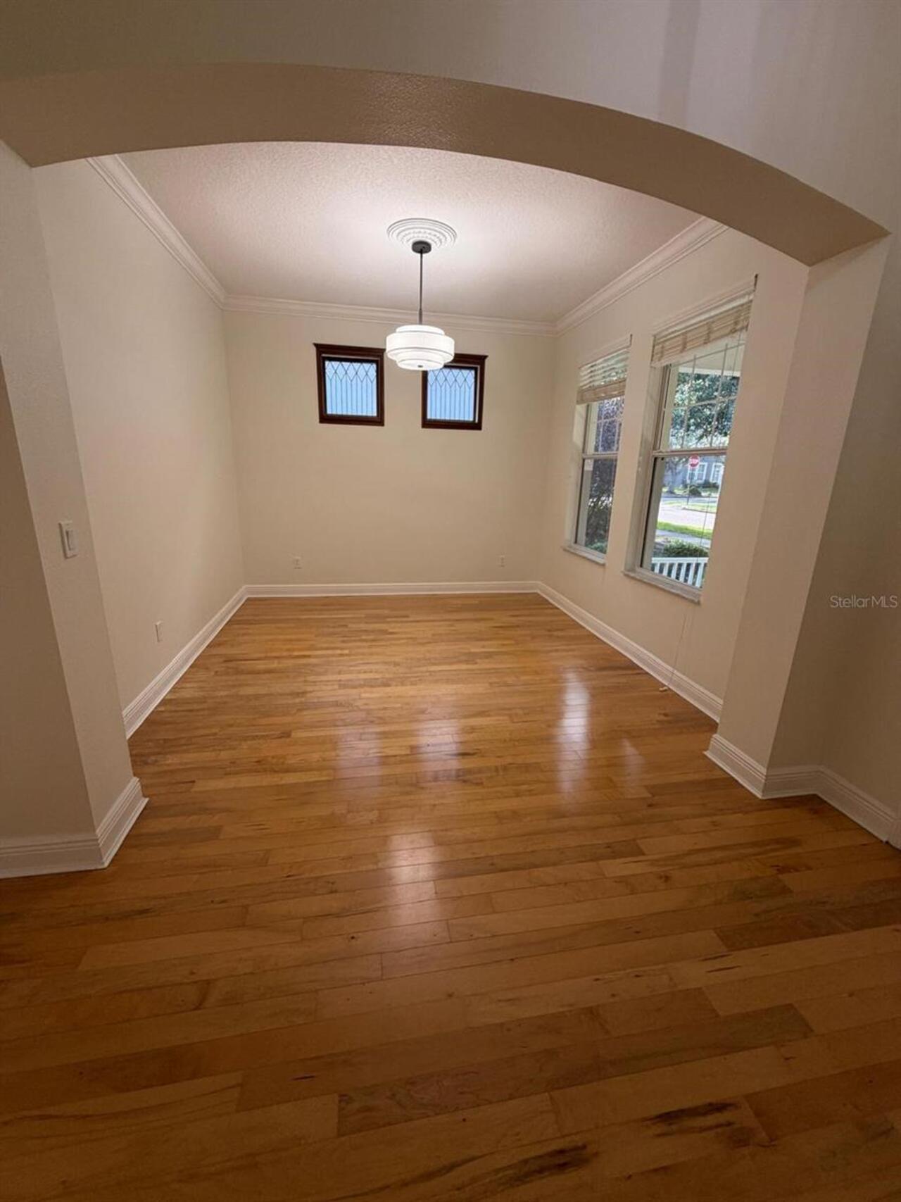 Listing Photo 6