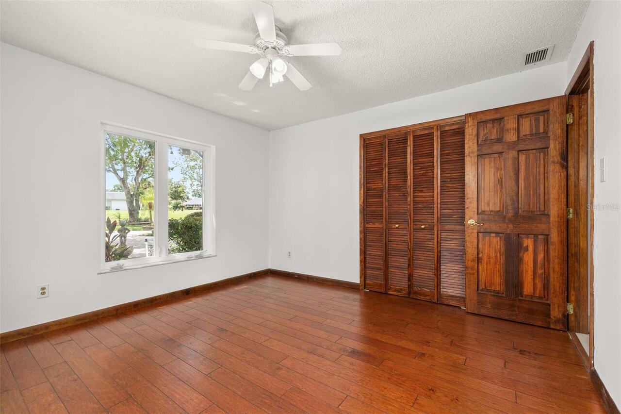 Listing Photo 38