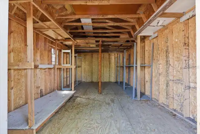 Listing Photo 17
